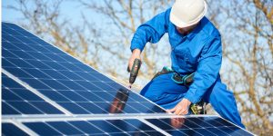 Installation Maintenance Panneaux Solaires Photovoltaïques à Izeste